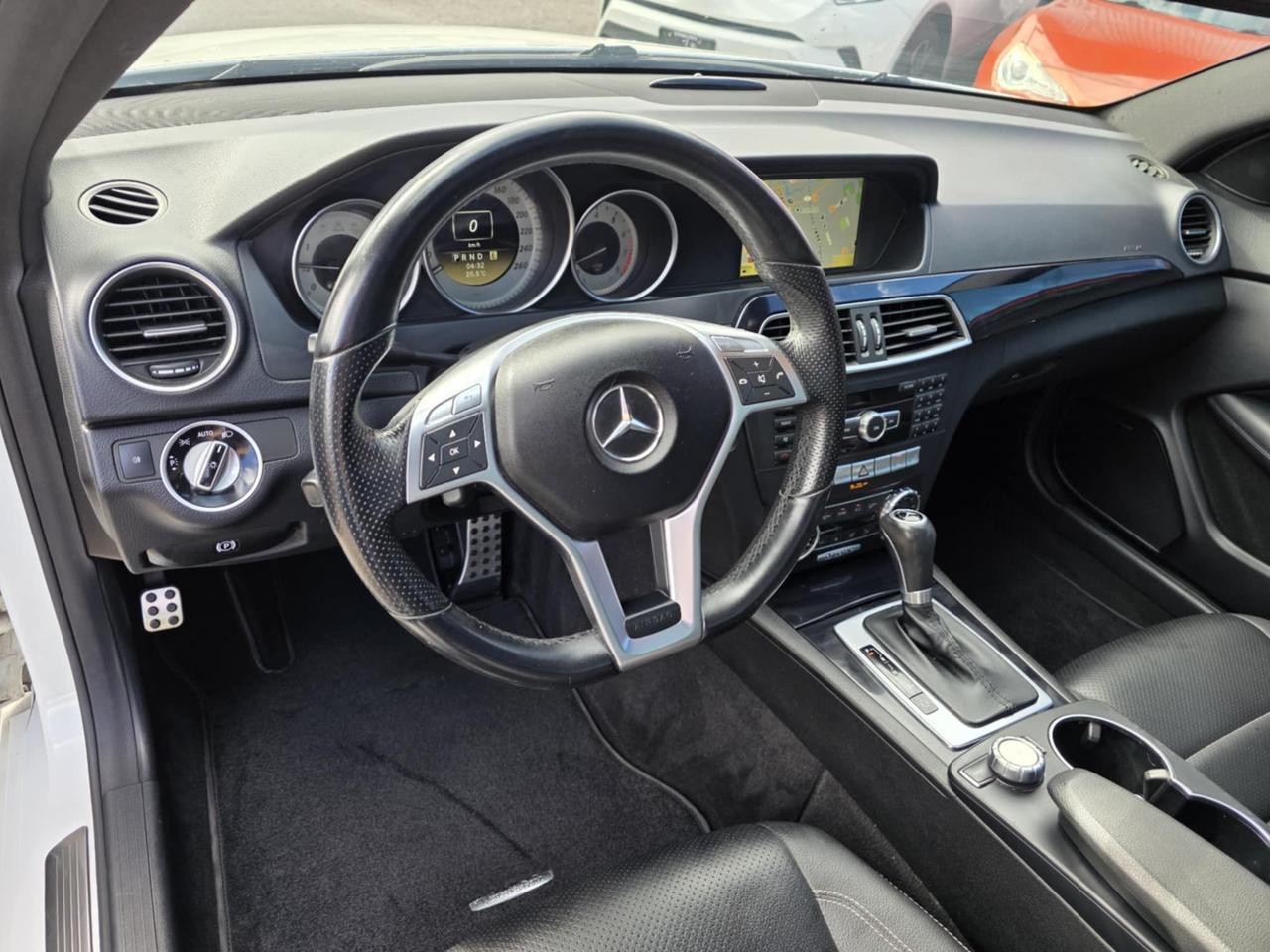 2012 Mercedes-Benz C-Class C350 Coupe 4MATIC Photo