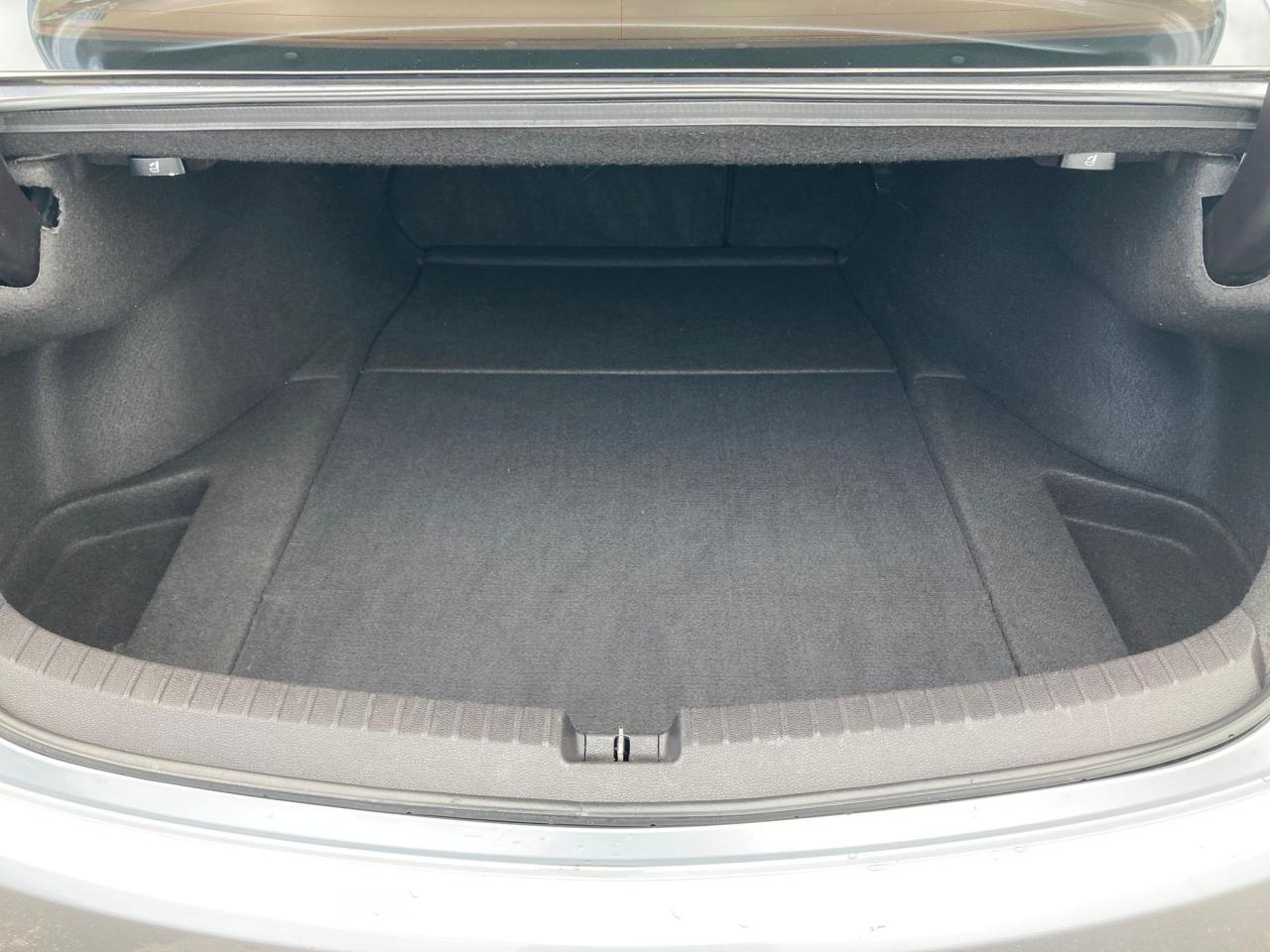 2015 Acura TLX AUTO AWD NO ACCIDENT LOW KM NAVIGATION SUNROOF B-T - Photo #13