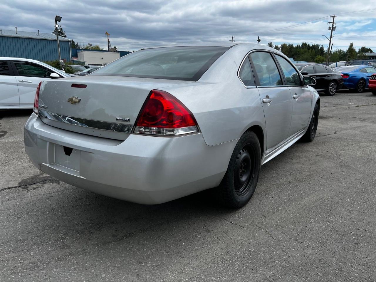 2011 Chevrolet Impala LS - Photo #5