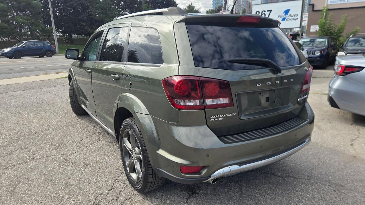 2016 Dodge Journey AWD 4dr Crossroad + winter tires - Photo #3