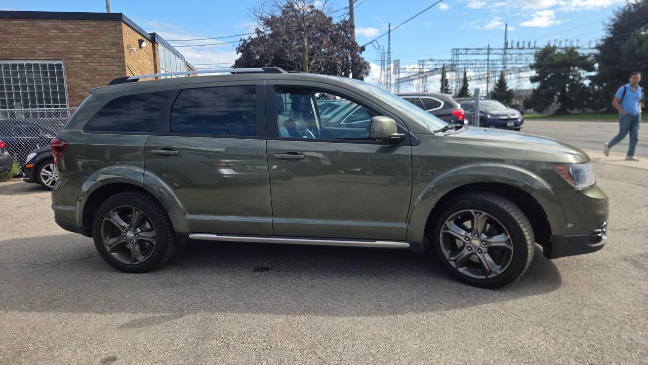 2016 Dodge Journey AWD 4dr Crossroad + winter tires - Photo #5