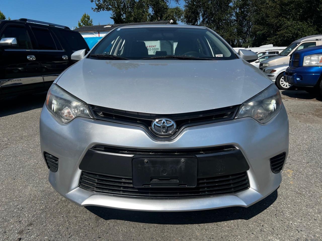 2015 Toyota Corolla CE - Photo #9