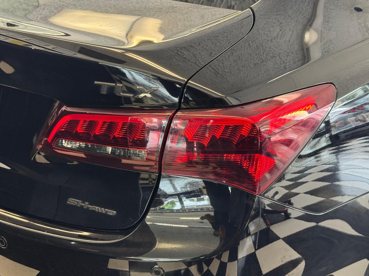 2017 Acura TLX SH-AWD V6 Elite+Adaptive Cruise+CLEAN CARFAX - Photo #55