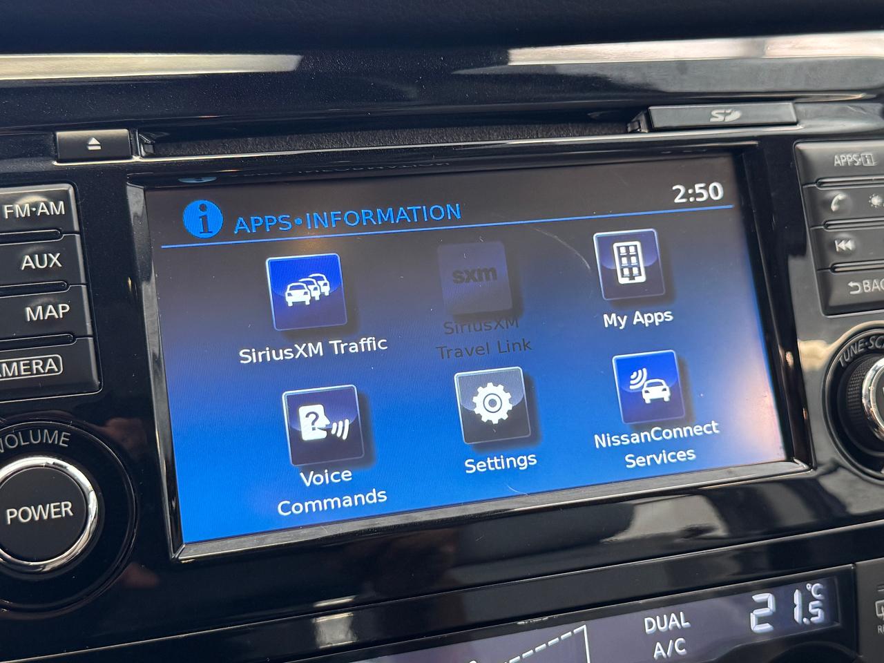 2018 Nissan Qashqai SL+New Tires+Roof+LKA+Adaptive Cruise+CLEAN CARFAX - Photo #34