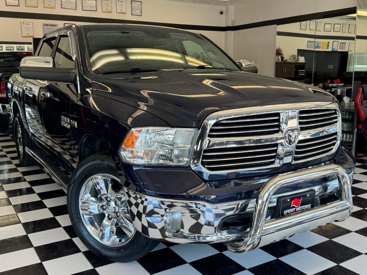 2017 RAM 1500 Big Horn CREW V8 4x4+New Tires+Brakes+CLEAN CARFAX Photo21