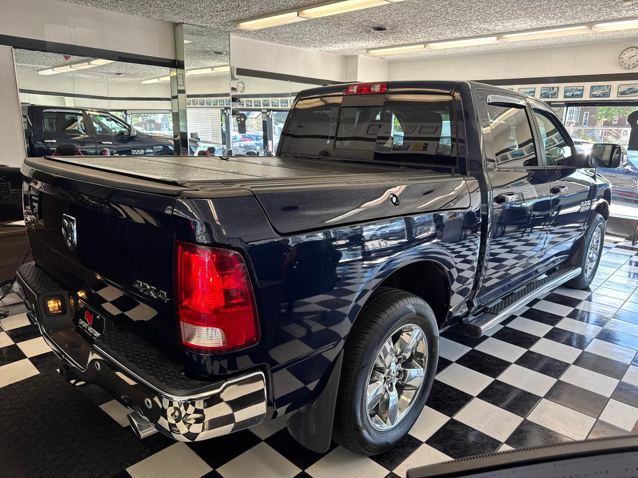 2017 RAM 1500 Big Horn CREW V8 4x4+New Tires+Brakes+CLEAN CARFAX Photo72