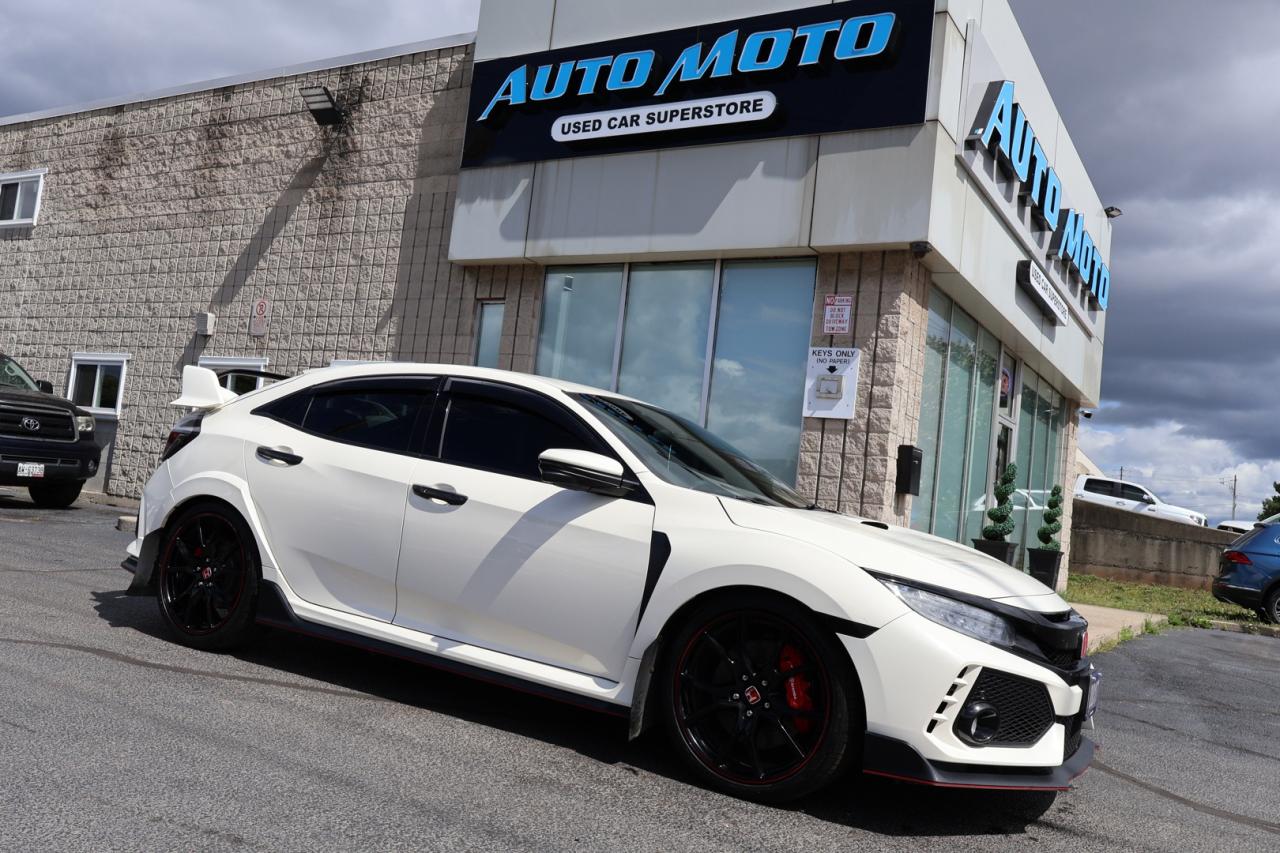 Used 2017 Honda Civic TYPE-R MANUAL CERTIFIED *ACCIDENT FREE* CAMERA NAV BLUETOOTH CRUISE ALLOYS for sale in Burlington, ON
