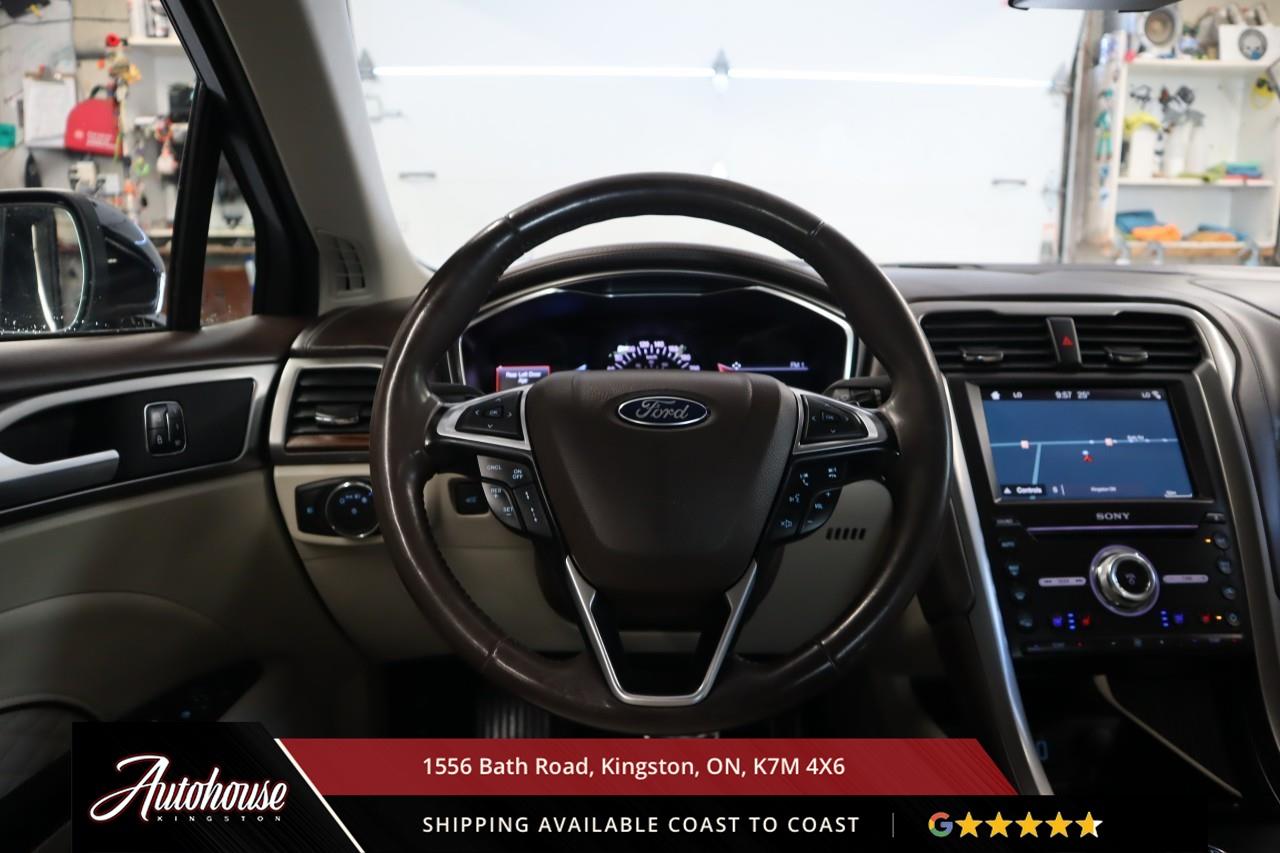 2018 Ford Fusion Platinum SYNC® 3 - LEATHER - MOONROOF Photo