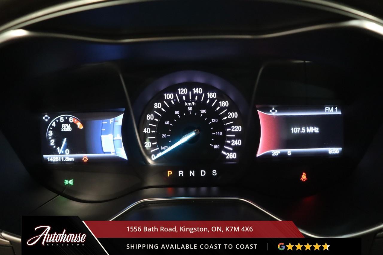 2018 Ford Fusion Platinum SYNC® 3 - LEATHER - MOONROOF Photo