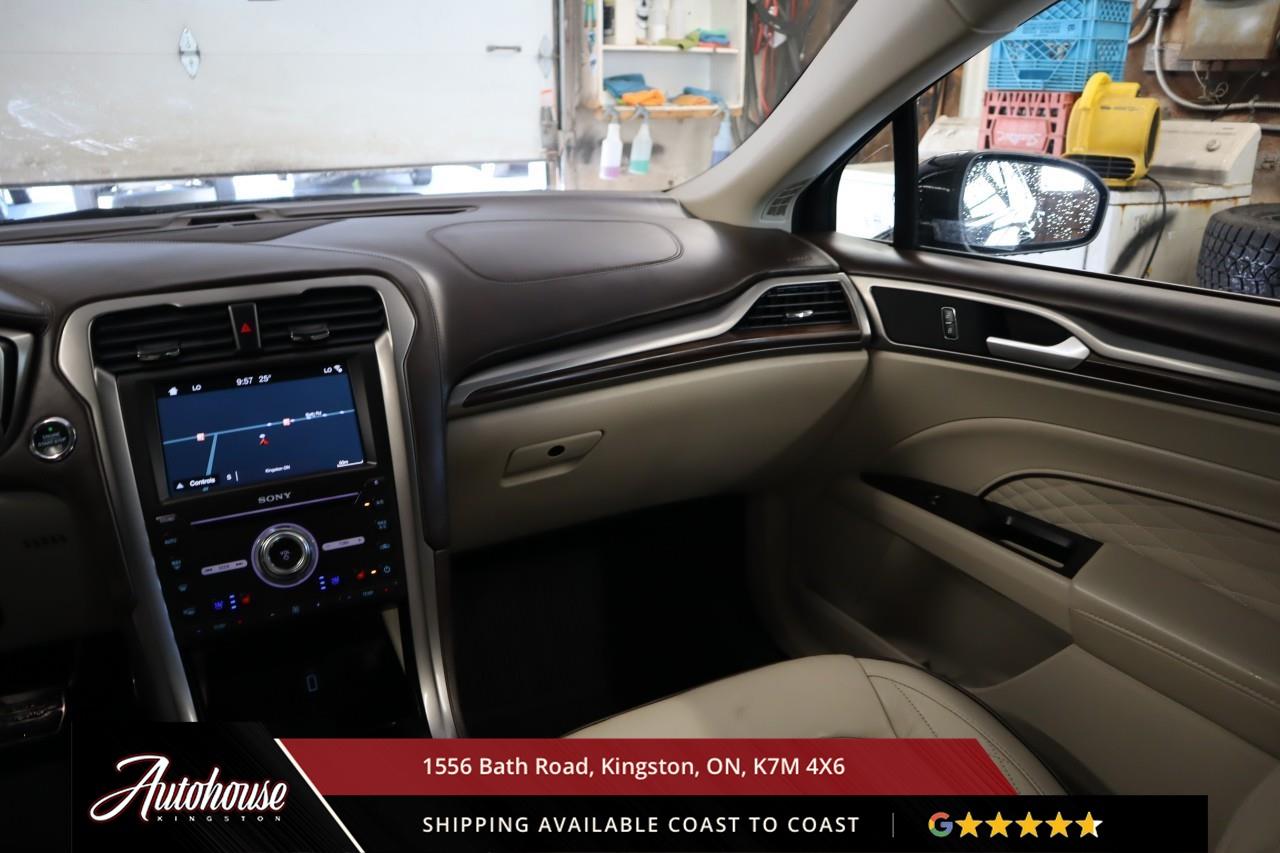 2018 Ford Fusion Platinum SYNC® 3 - LEATHER - MOONROOF Photo