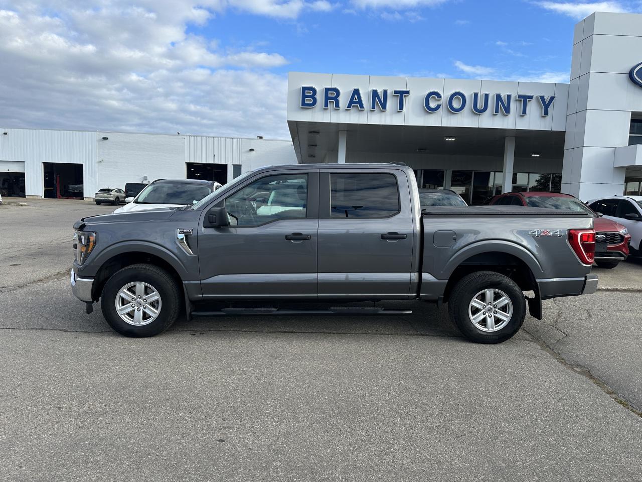 2023 Ford F-150 XLT | 2.7L V6 | HITCH | SUPERCREW | Photo