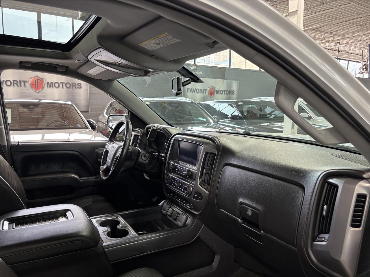 2017 GMC Sierra 1500 SLT|V8|4WD|CREW|NAV|BOSE|LEATHER|SUNROOF|+++ - Photo #8