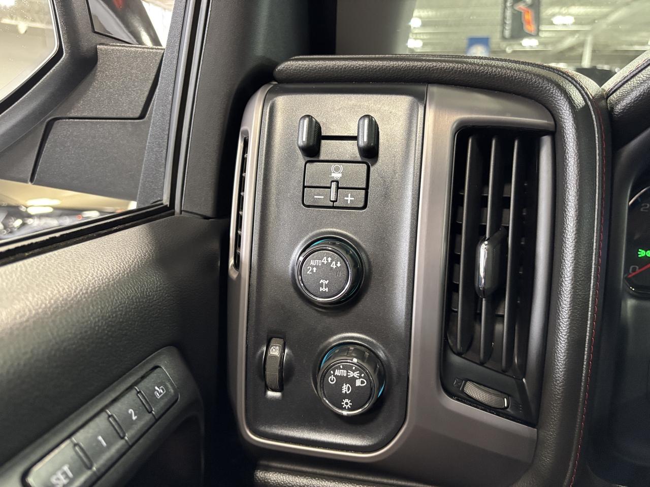 2017 GMC Sierra 1500 SLT|V8|4WD|CREW|NAV|BOSE|LEATHER|SUNROOF|+++ - Photo #15