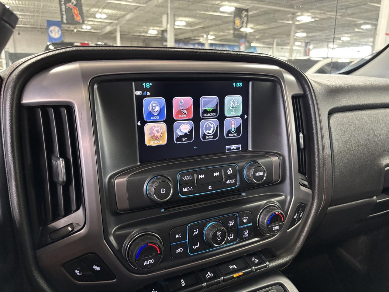 2017 GMC Sierra 1500 SLT|V8|4WD|CREW|NAV|BOSE|LEATHER|SUNROOF|+++ - Photo #17