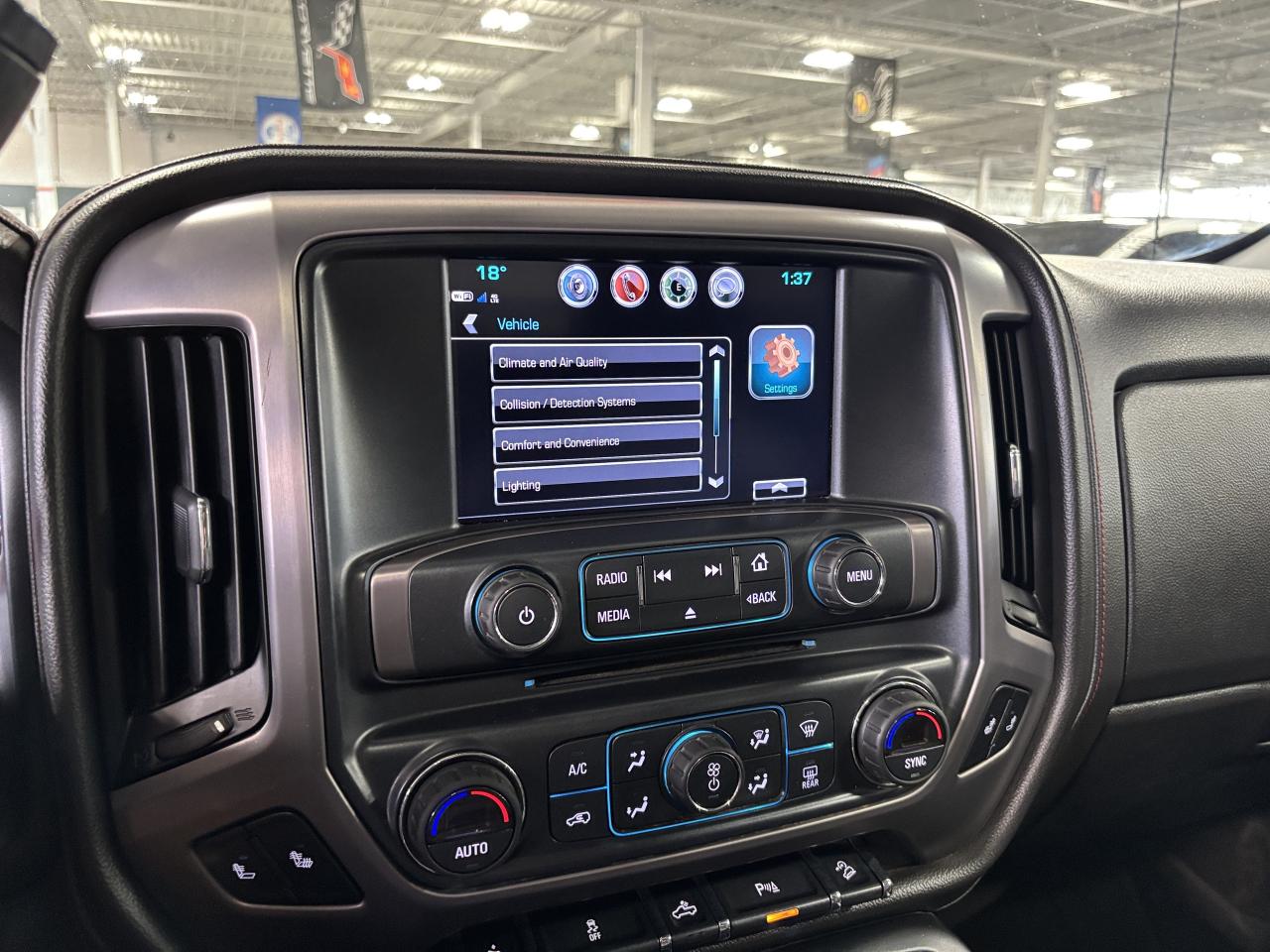 2017 GMC Sierra 1500 SLT|V8|4WD|CREW|NAV|BOSE|LEATHER|SUNROOF|+++ - Photo #23