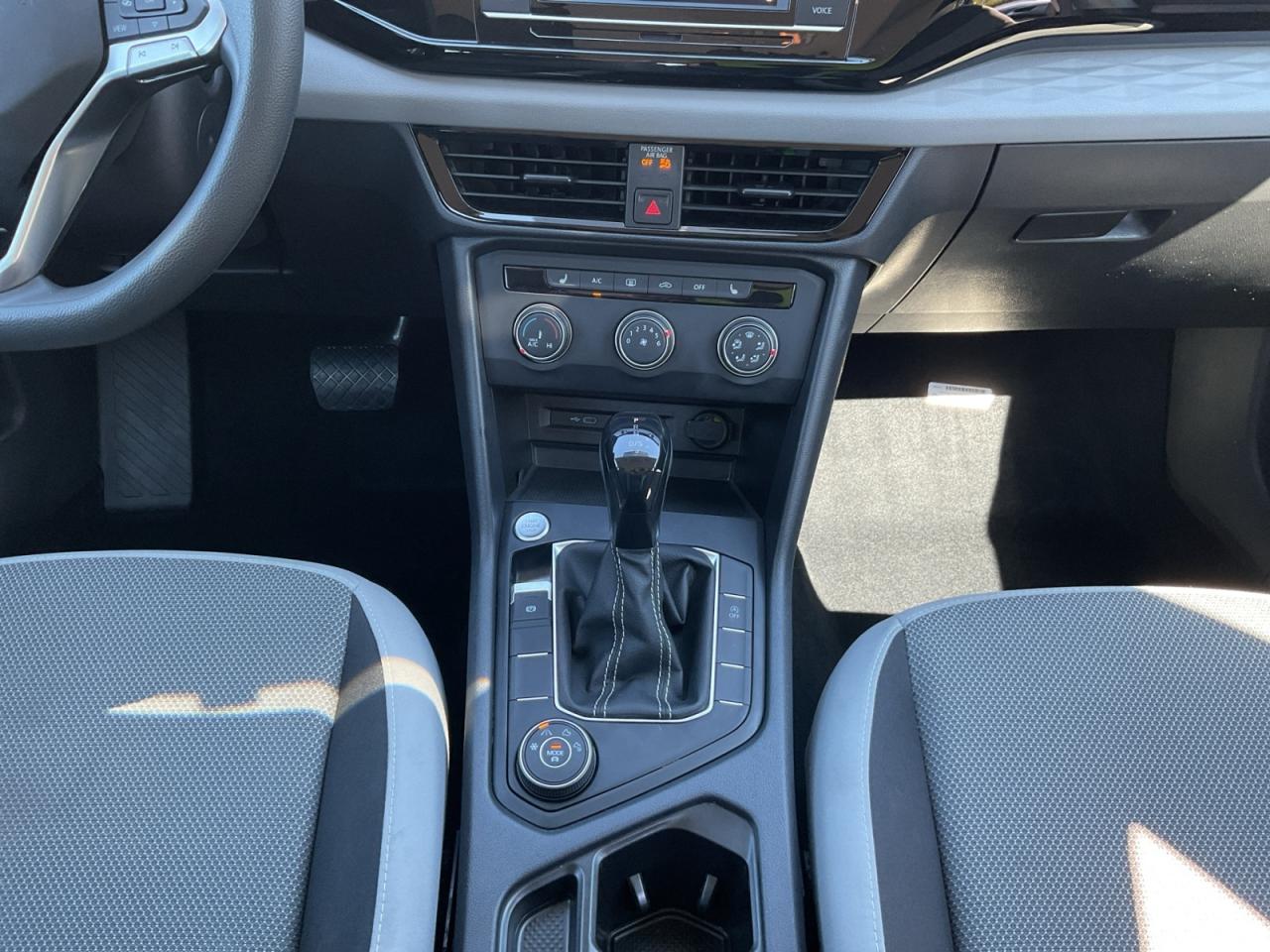 2022 Volkswagen Taos 1.5L Trendline! AWD! Certified! Priced to Go! Photo