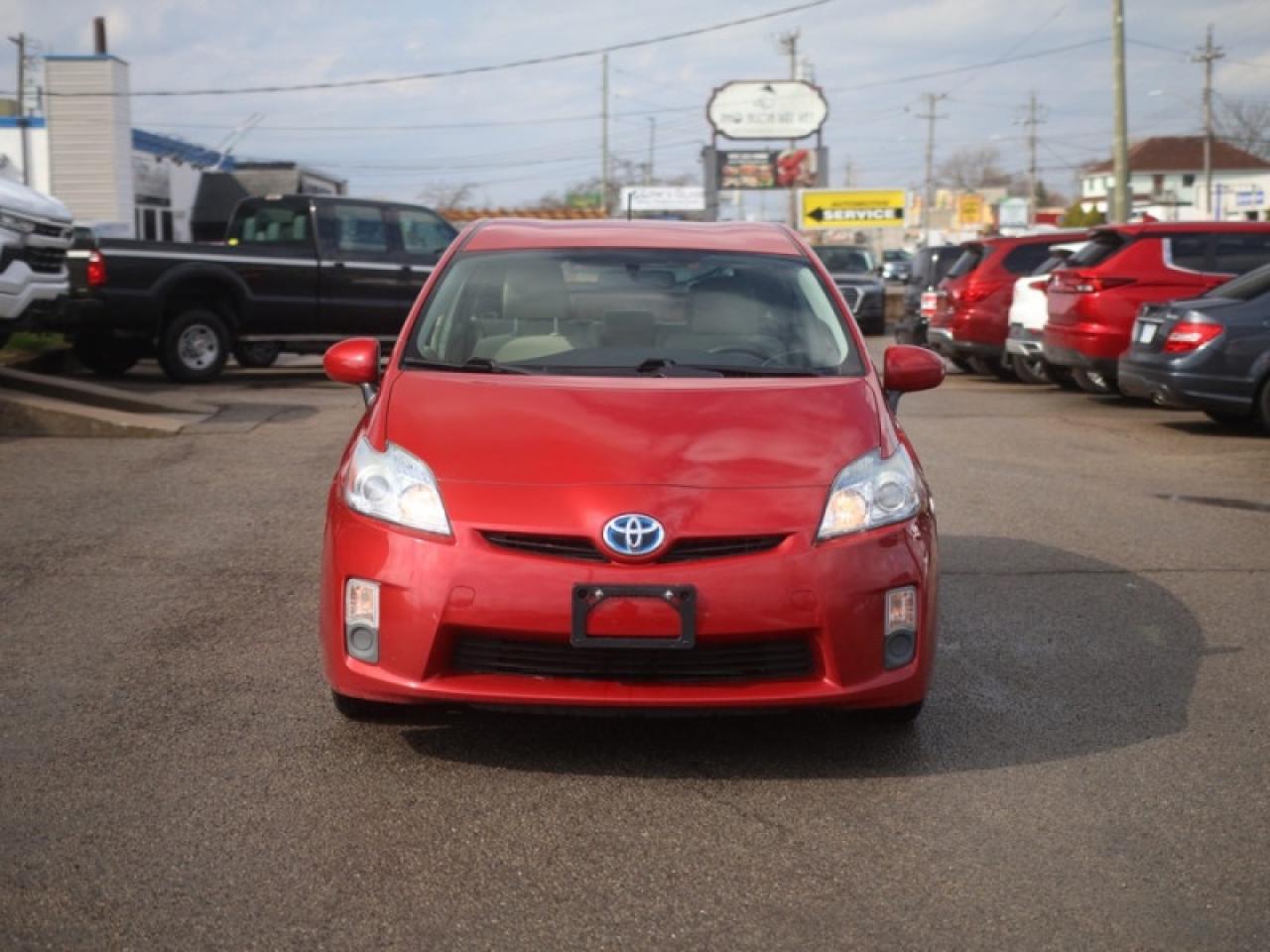 2010 Toyota Prius I  **GREAT CONDITION - HYBRID** Photo4