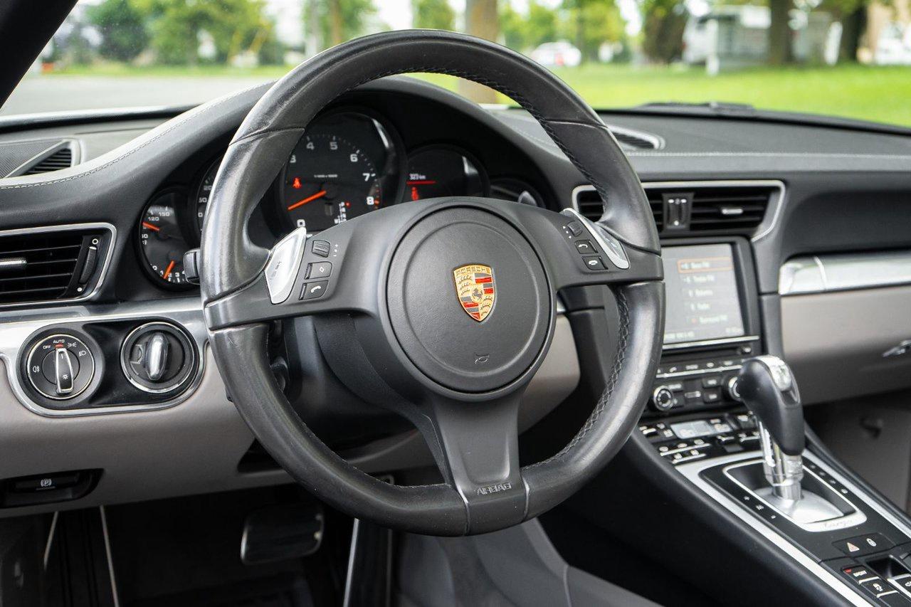 2016 Porsche 911 Targa 4 Photo
