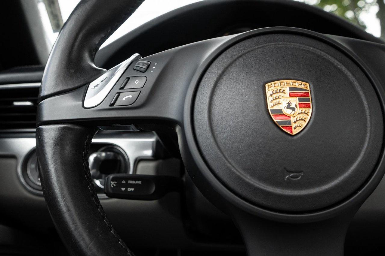 2016 Porsche 911 Targa 4 Photo