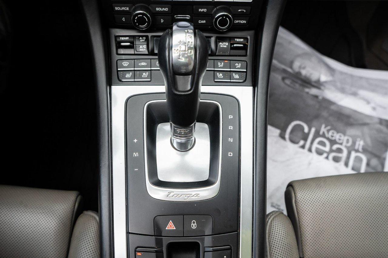 2016 Porsche 911 Targa 4 Photo