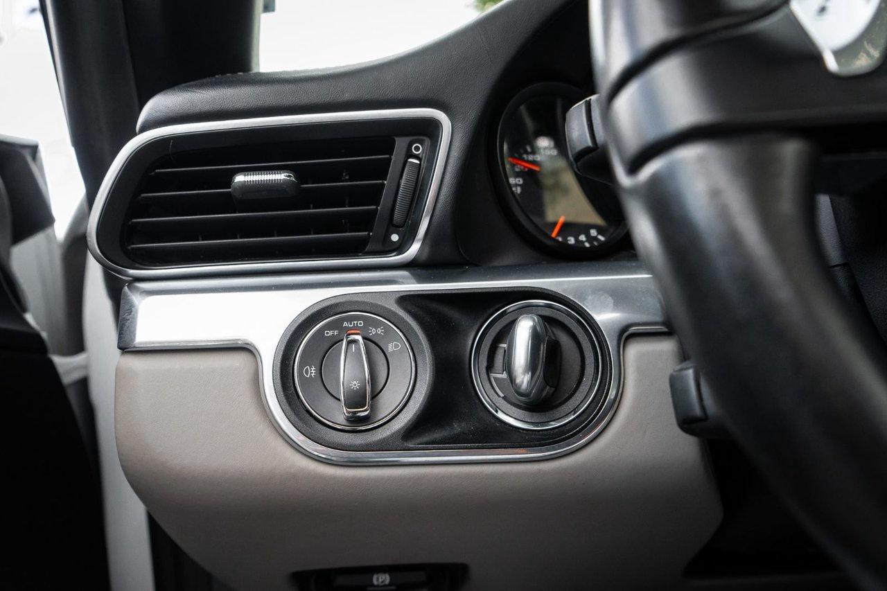 2016 Porsche 911 Targa 4 Photo