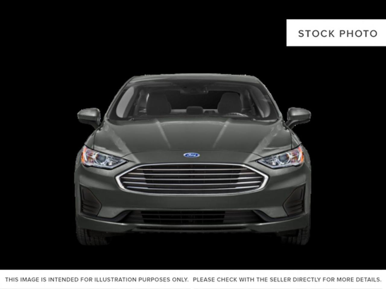 2020 Ford Fusion SE Photo4