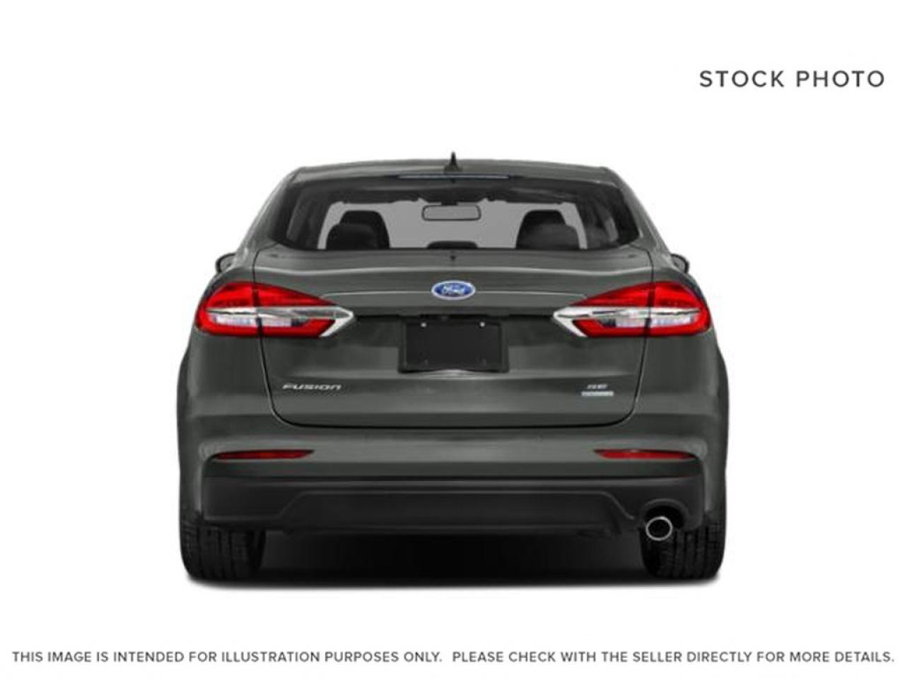 2020 Ford Fusion SE Photo5
