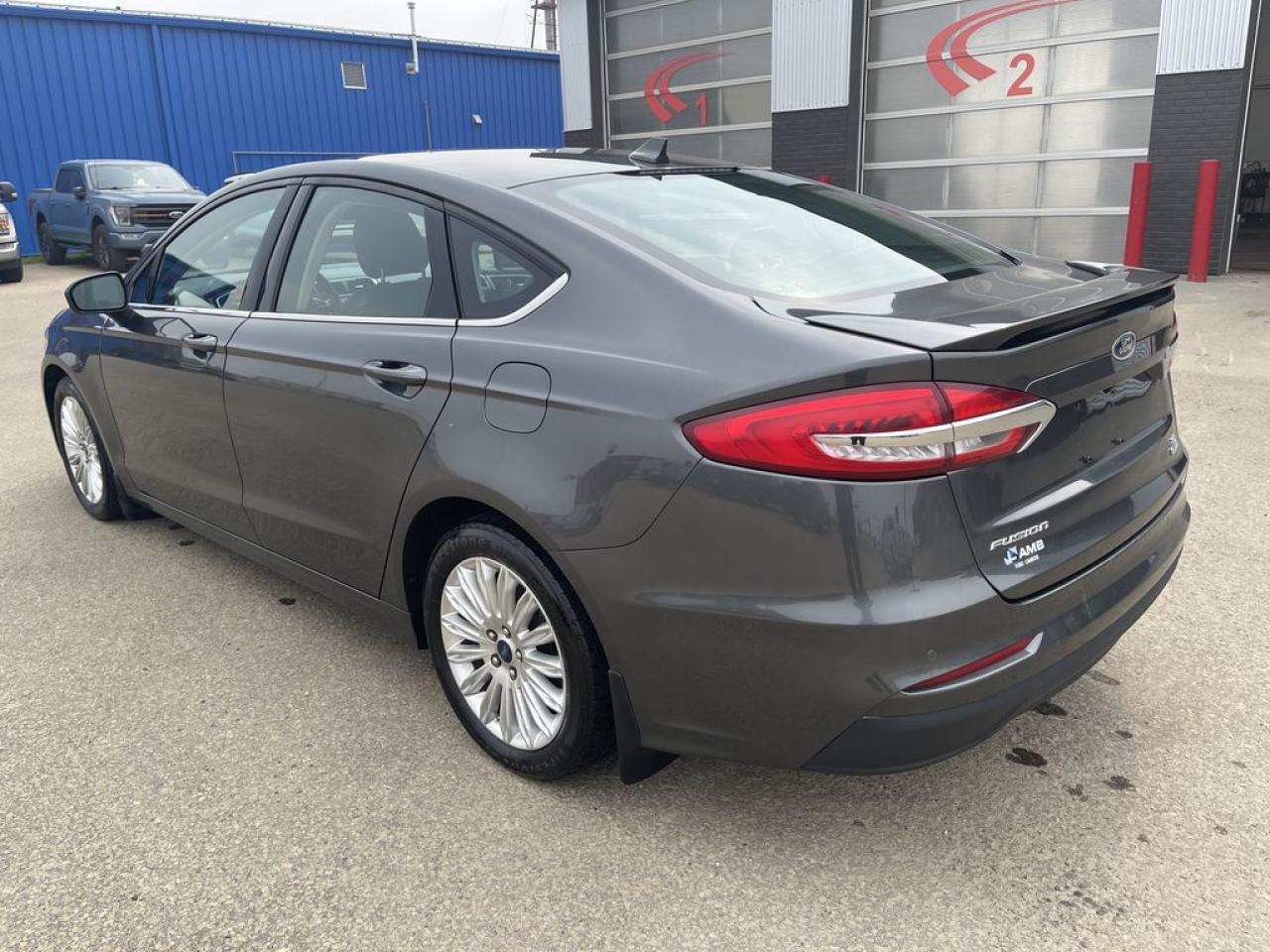 2020 Ford Fusion SE Photo4