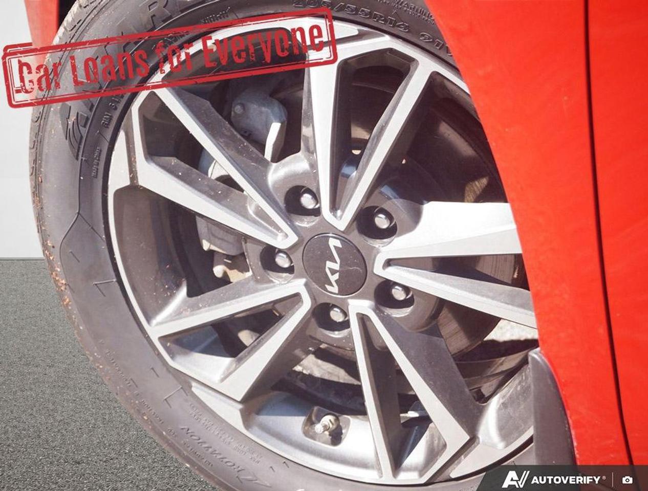 2023 Kia Forte EX Photo