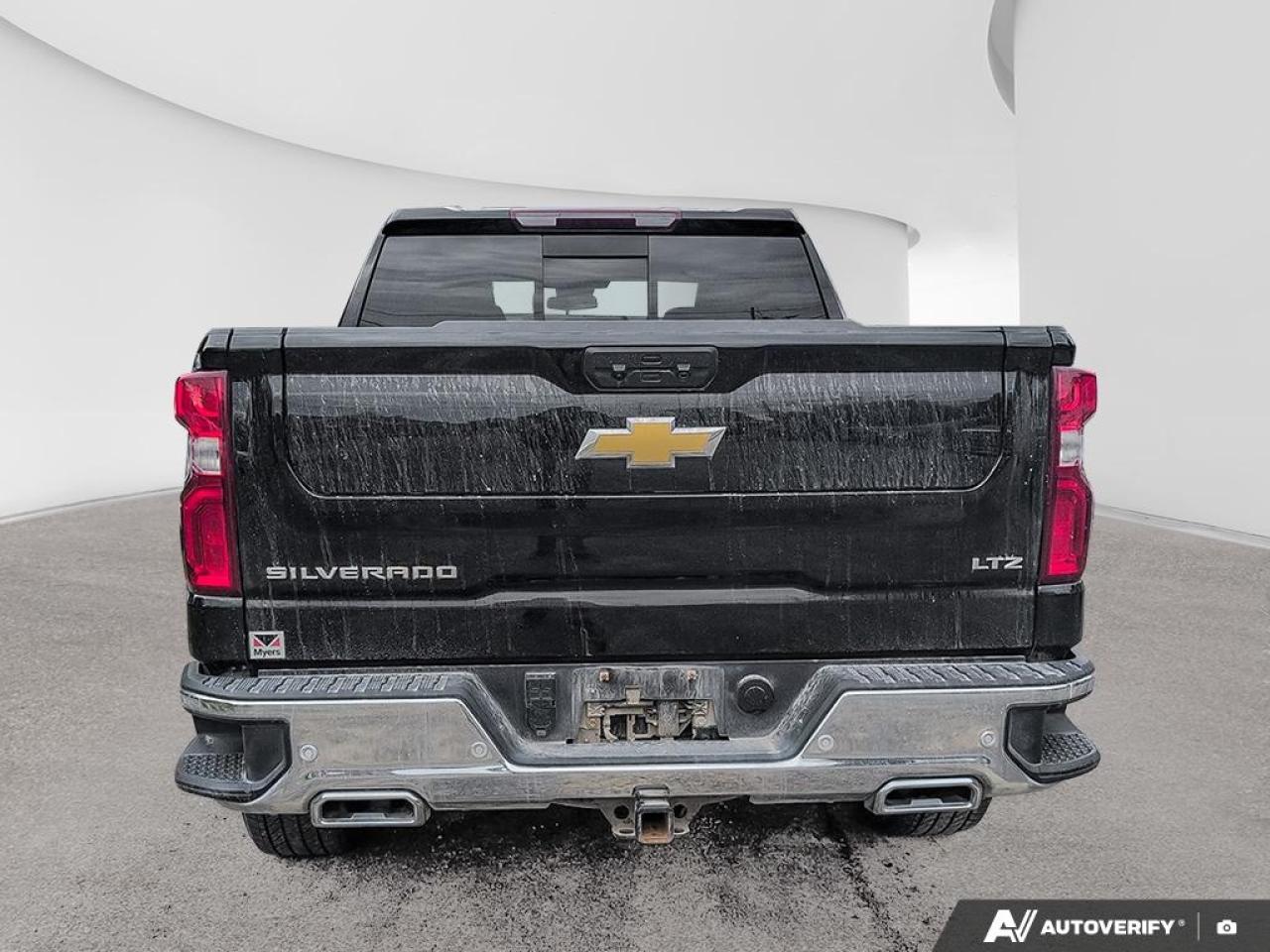 2024 Chevrolet Silverado 1500 LTZ  - Leather Seats Photo4