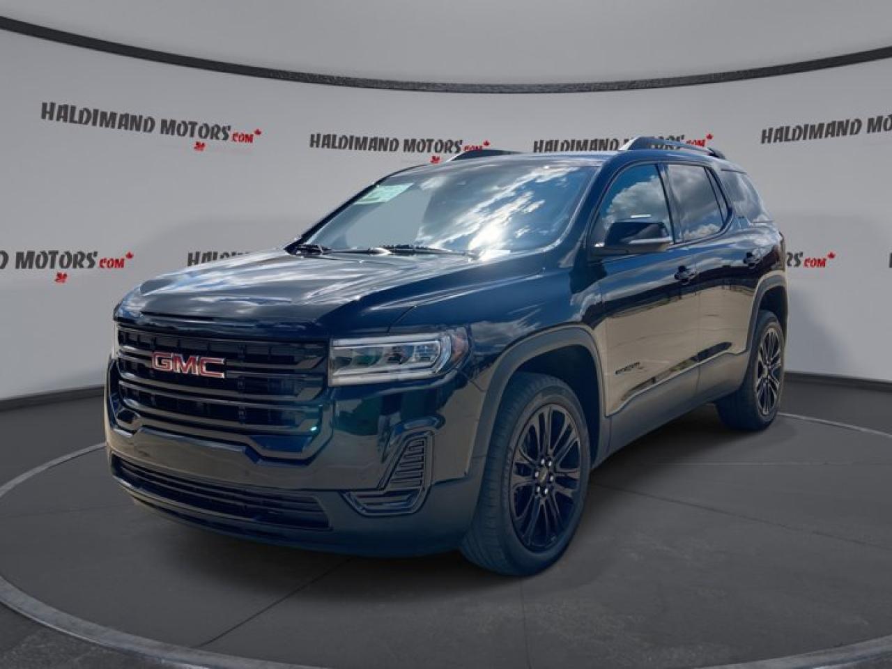 Used 2023 GMC Acadia SLE for sale in Cayuga, ON