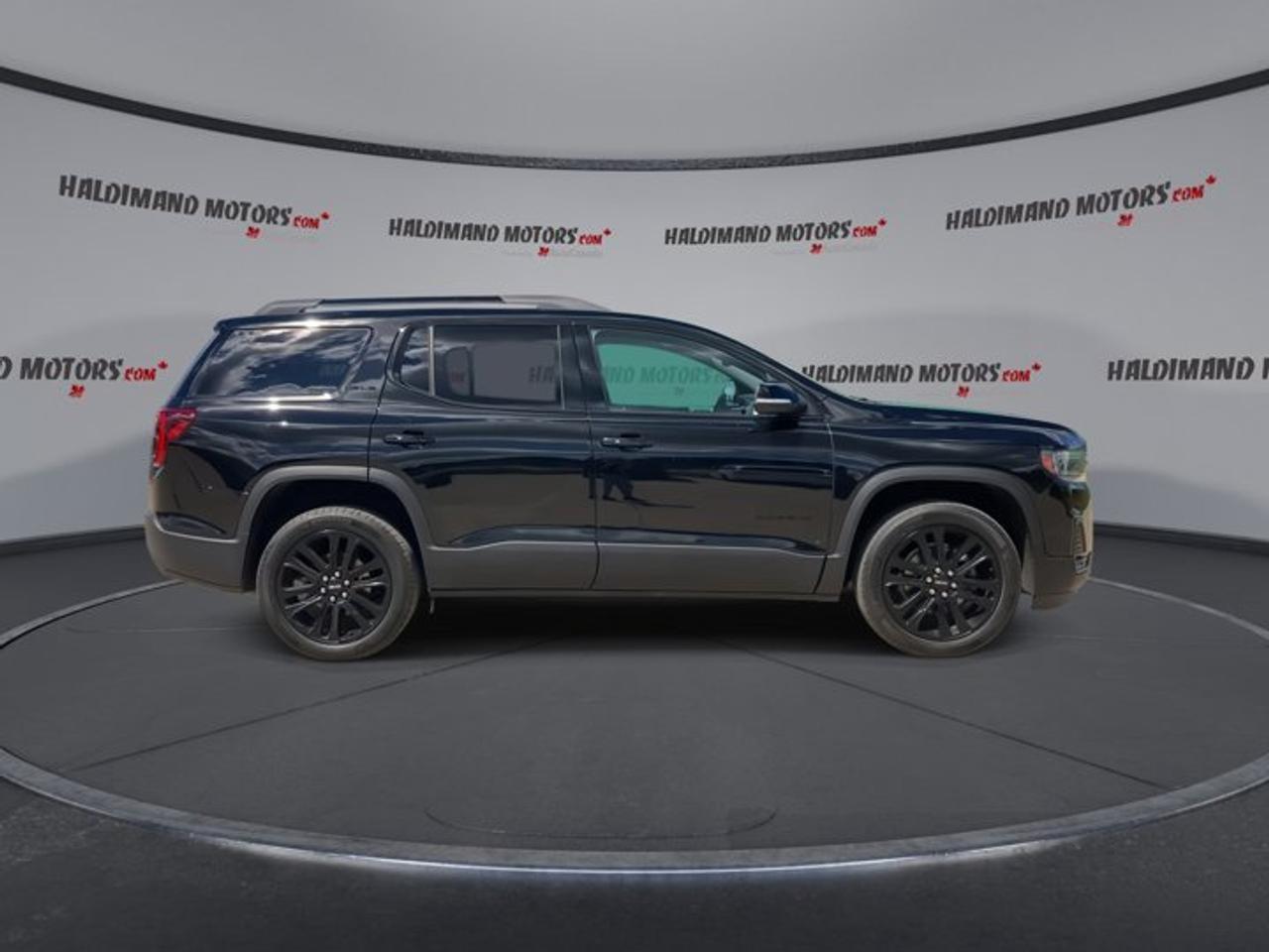 2023 GMC Acadia AWD 4dr SLE Photo