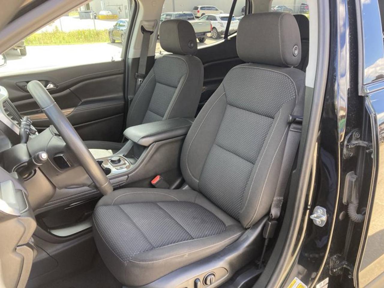 2023 GMC Acadia AWD 4dr SLE Photo