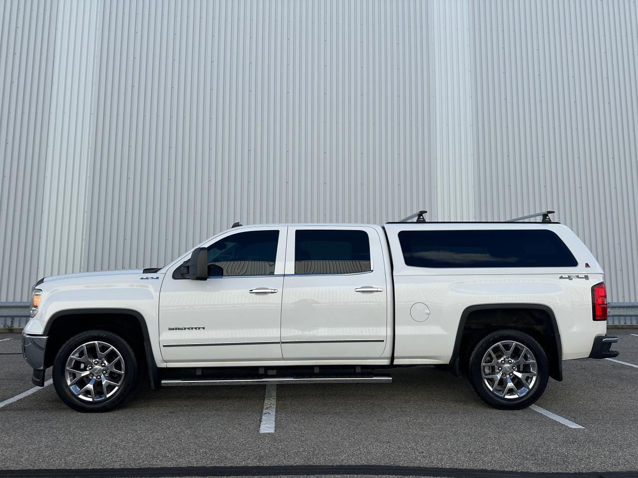 Used 2014 GMC Sierra 1500 Crew Cab SLT 4WD 6.2 Litre 6.5 Ft Box for sale in Mississauga, ON