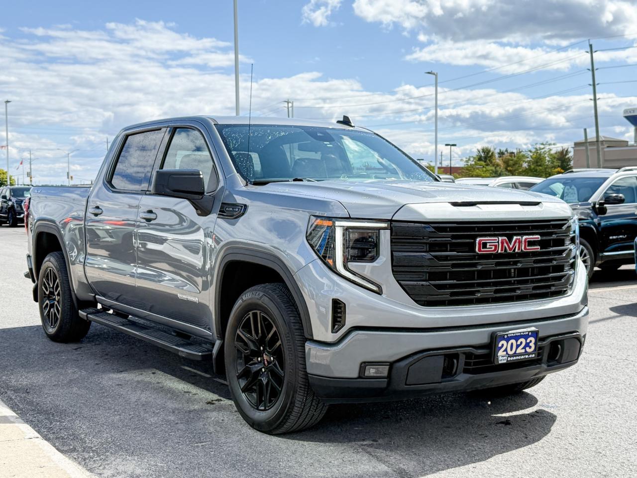 2023 GMC Sierra 1500 Elevation 5.3L V8, REMOTE START/ENTRY, HEATED SEATS, HEATED STEERING WHEEL, TRAILER BRAKE CONTROLLER, MAX TRAILERING PACKAGE, APPLE CARPLAY & ANDROID AUTO, BOSE SOUND SYSTEM, HD REAR VISION CAMERA Photo