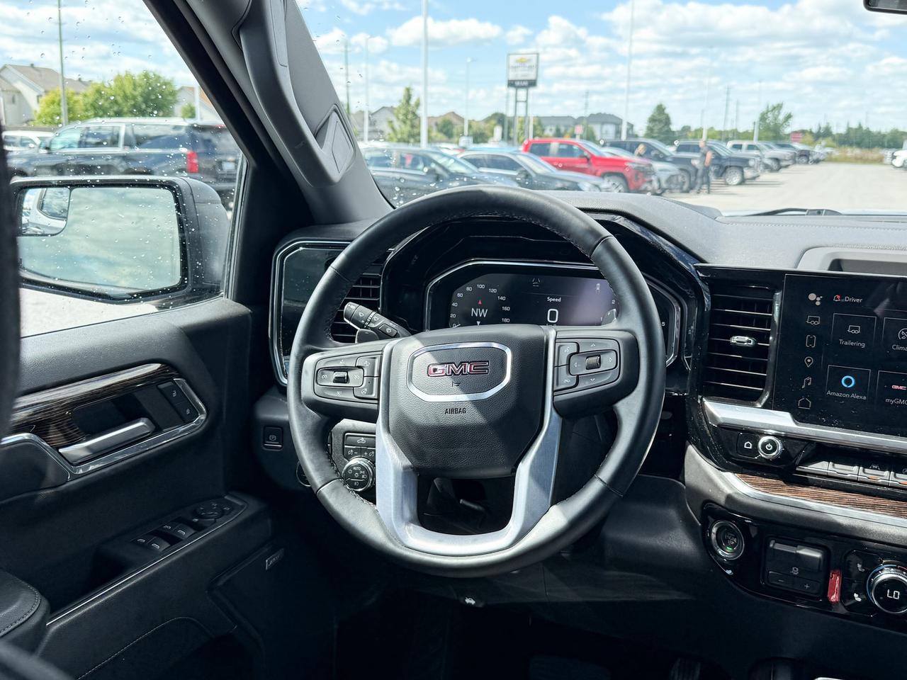 2023 GMC Sierra 1500 Elevation 5.3L V8, REMOTE START/ENTRY, HEATED SEATS, HEATED STEERING WHEEL, TRAILER BRAKE CONTROLLER, MAX TRAILERING PACKAGE, APPLE CARPLAY & ANDROID AUTO, BOSE SOUND SYSTEM, HD REAR VISION CAMERA Photo