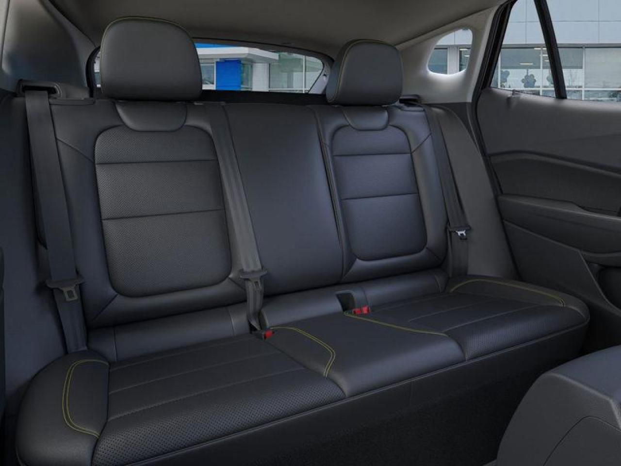 2025 Chevrolet Trax ACTIV 1.2L 3 CYL WITH REMOTE START/ENTRY, SUNROOF, HEATED SEATS, HEATED STEERING WHEEL, APPLE CARPLAY AND ANDROID AUTO Photo