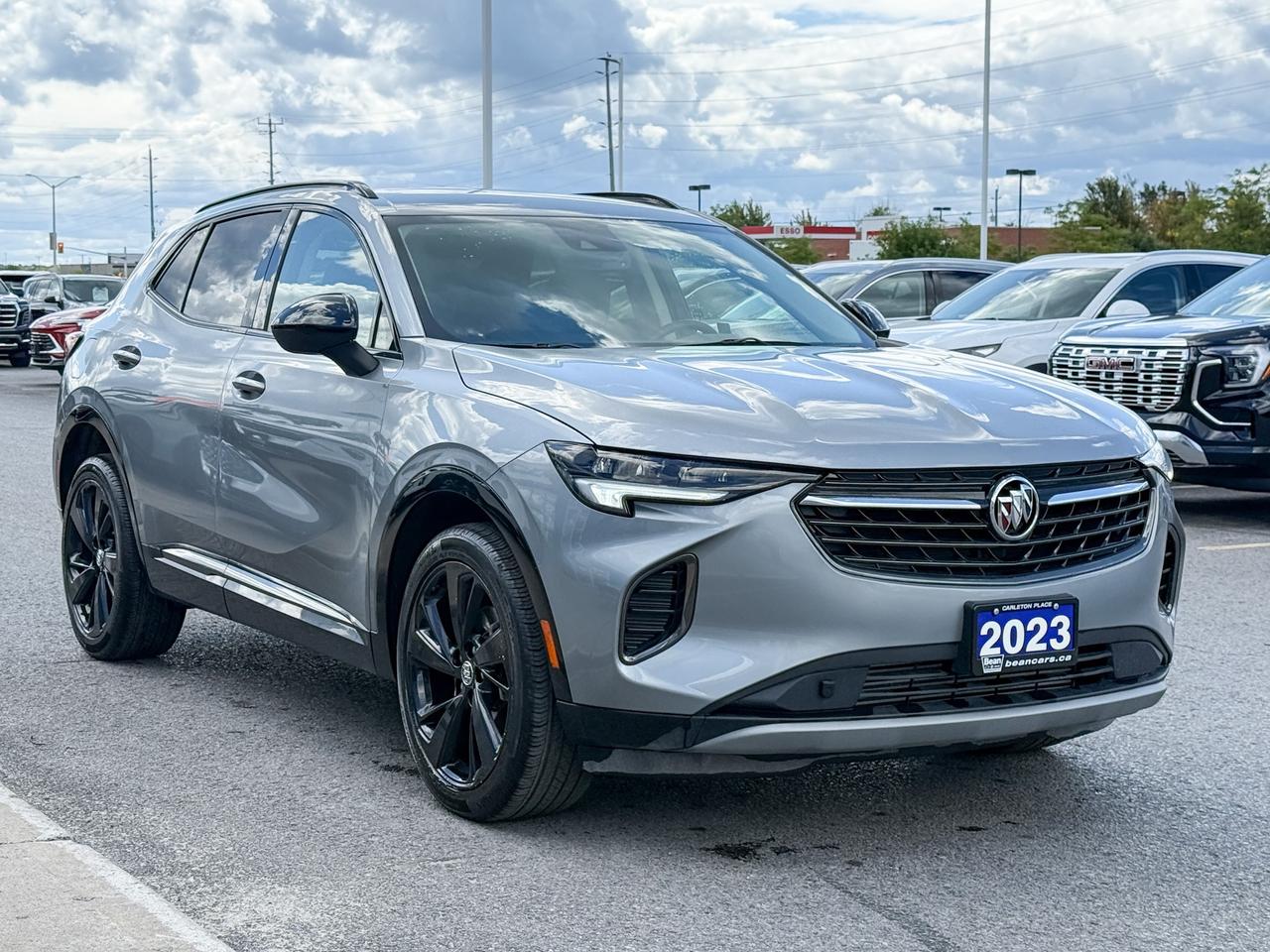2023 Buick Envision Preferred ONE OWNER, CLEAN CARFAX, 2.0L 4CYL, HEATED SEATS, HEATED STEERING WHEEL, REMOTE START/ENTRY, POWER LIFTGATE, CRUISE CONTROL, LANE KEEP ASSIST, BLIND ZONE ALERT, HD REAR VISION CAMERA Photo
