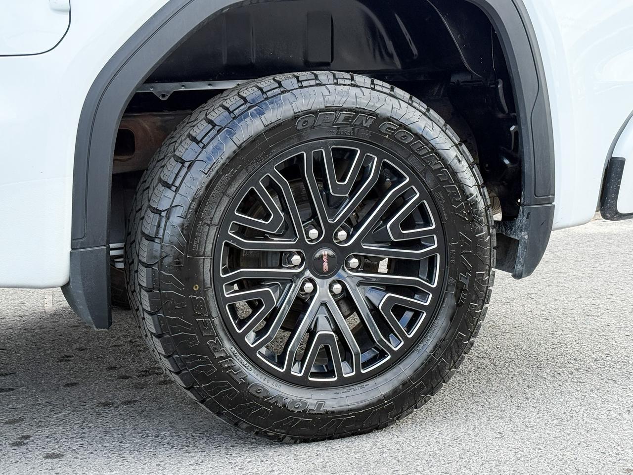 2022 GMC Sierra 1500 Elevation 3.0L DURAMAX WITH REMOTE START/ENTRY, HEATED SEATS, HEATED STEERING WHEEL, TONNEAU COVER, TRAILER BRAKE CONTROLLER, BACK RACK, HD REAR VISION CAMERA, APPLE CARPLAY AND ANDROID AUTO Photo