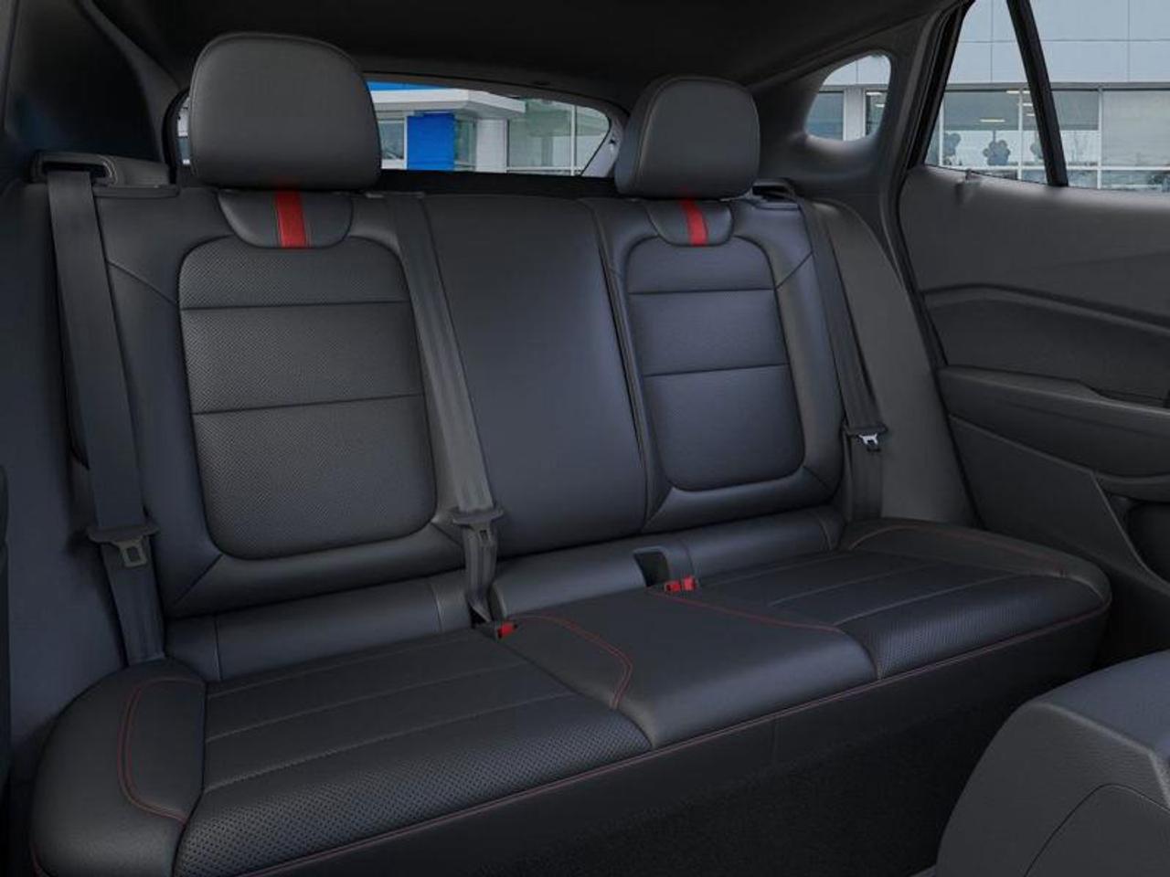 2025 Chevrolet Trax 2RS 1.2L 3 CYL WITH REMOTE START/ENTRY, SUNROOF, HEATED SEATS, HEATED STEERING WHEEL, APPLE CARPLAY AND ANDROID AUTO Photo