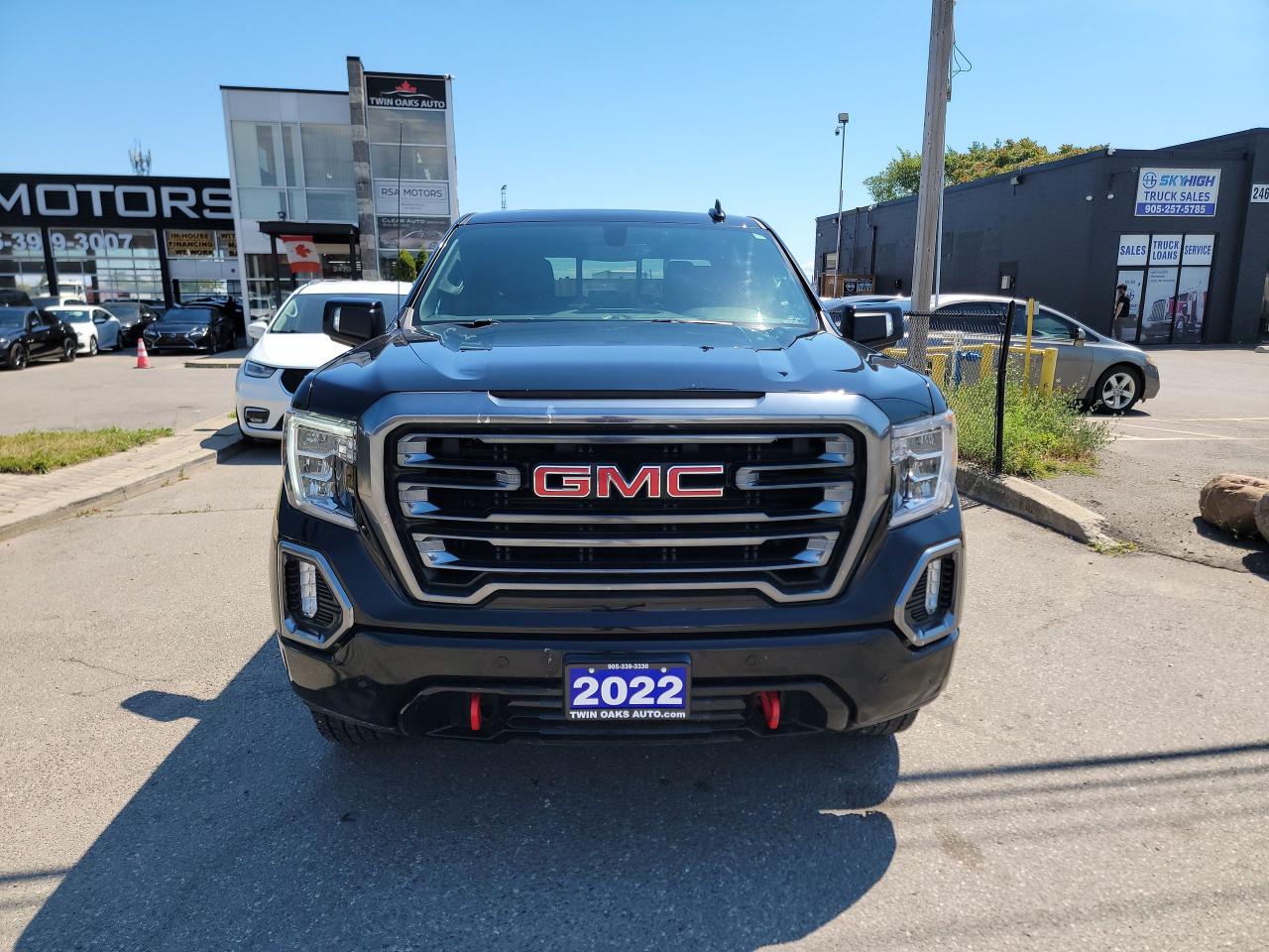2022 GMC Sierra 1500 AT4 - Photo #2