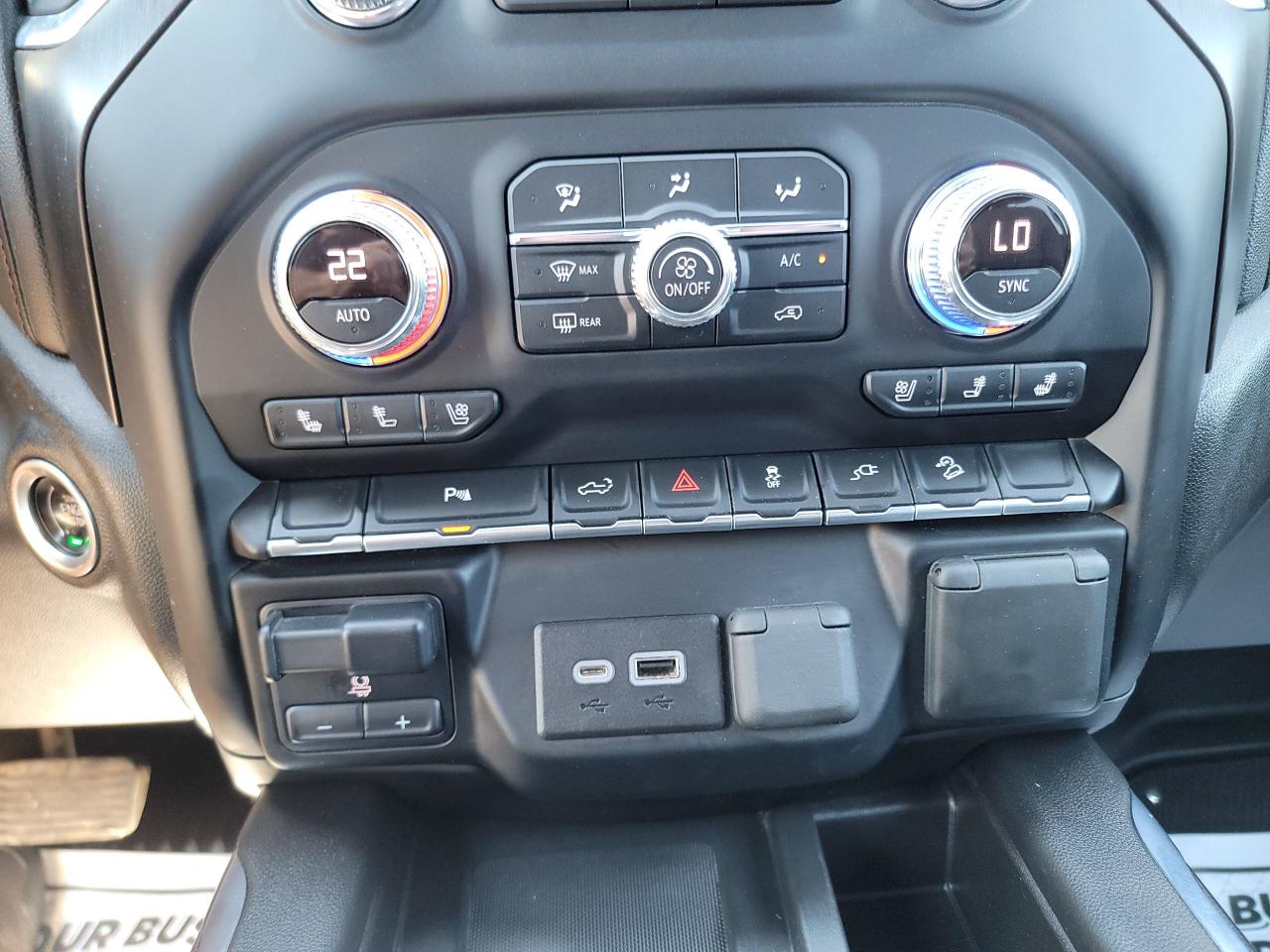 2022 GMC Sierra 1500 AT4 - Photo #22
