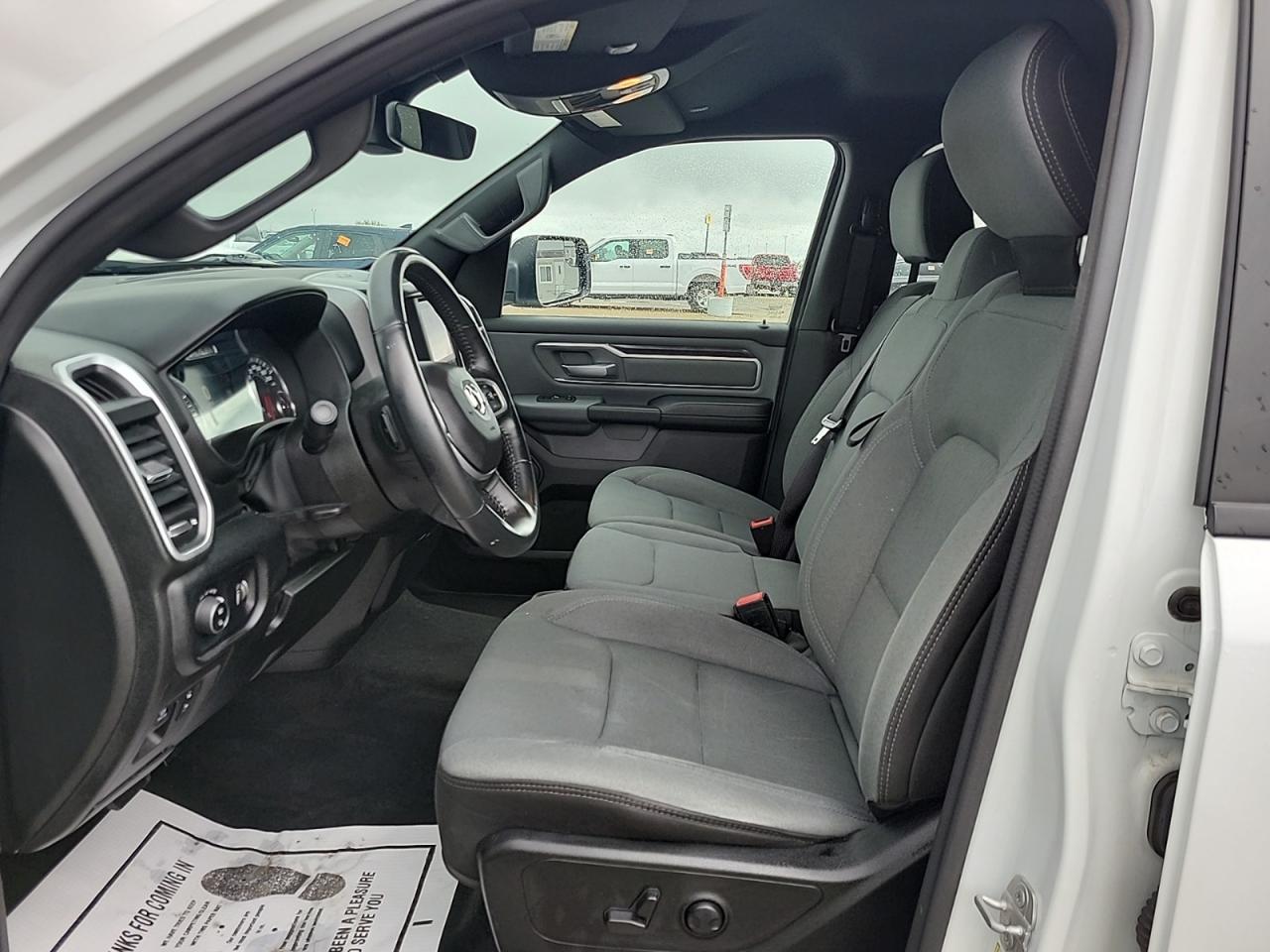 2022 RAM 1500 Classic SLT Photo