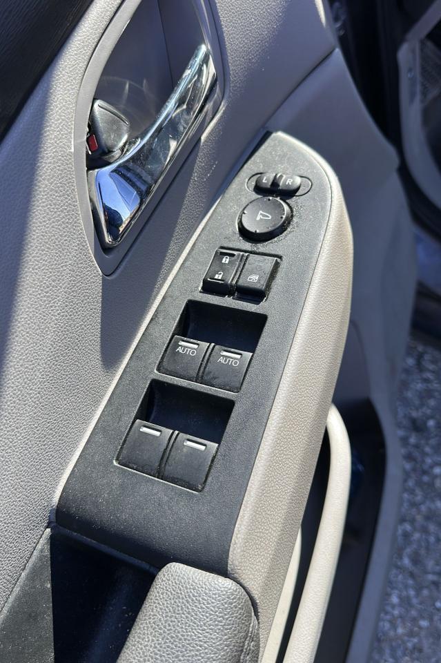 2016 Honda Odyssey EX - Photo #6