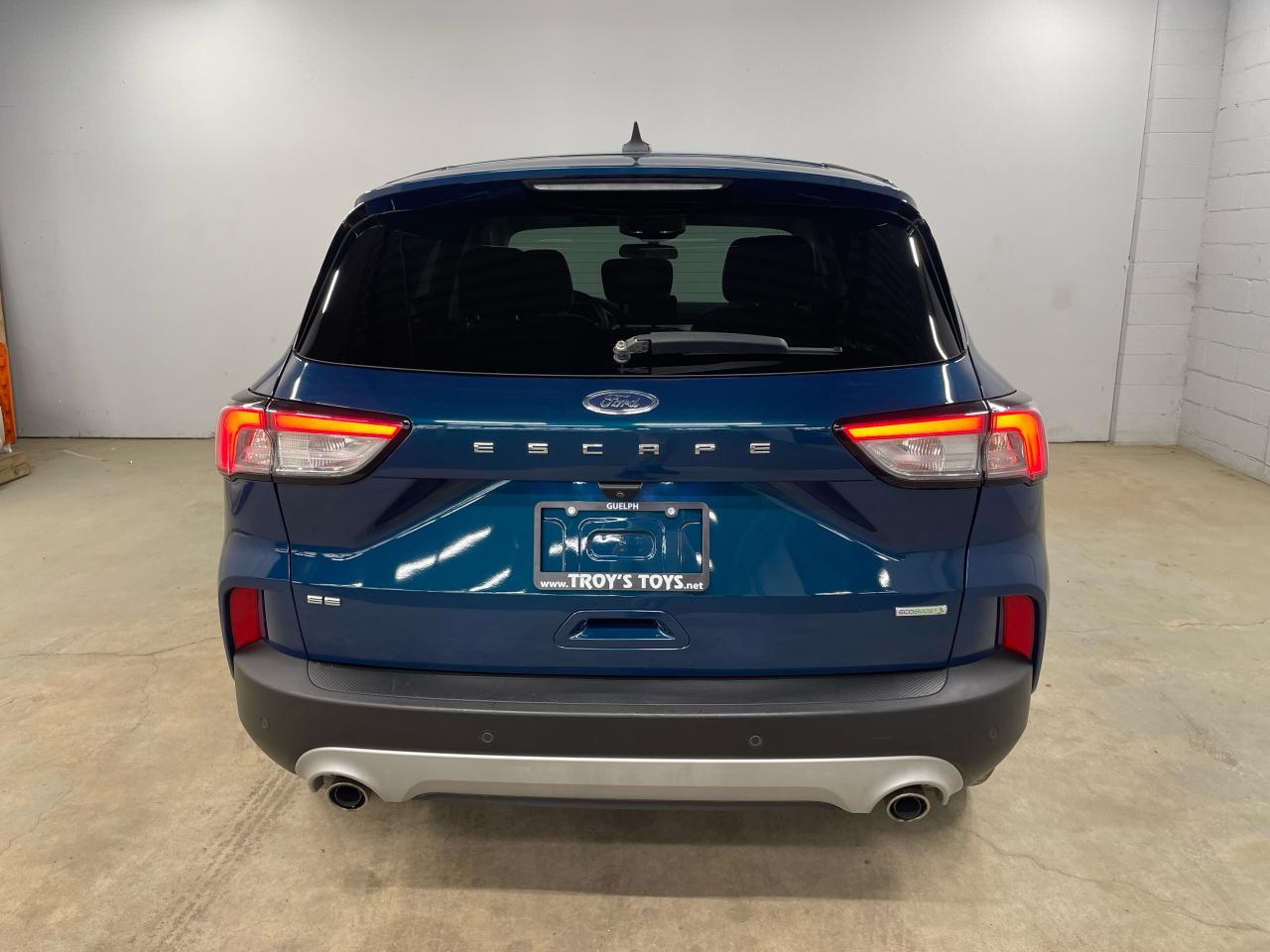 2020 Ford Escape SE Photo5