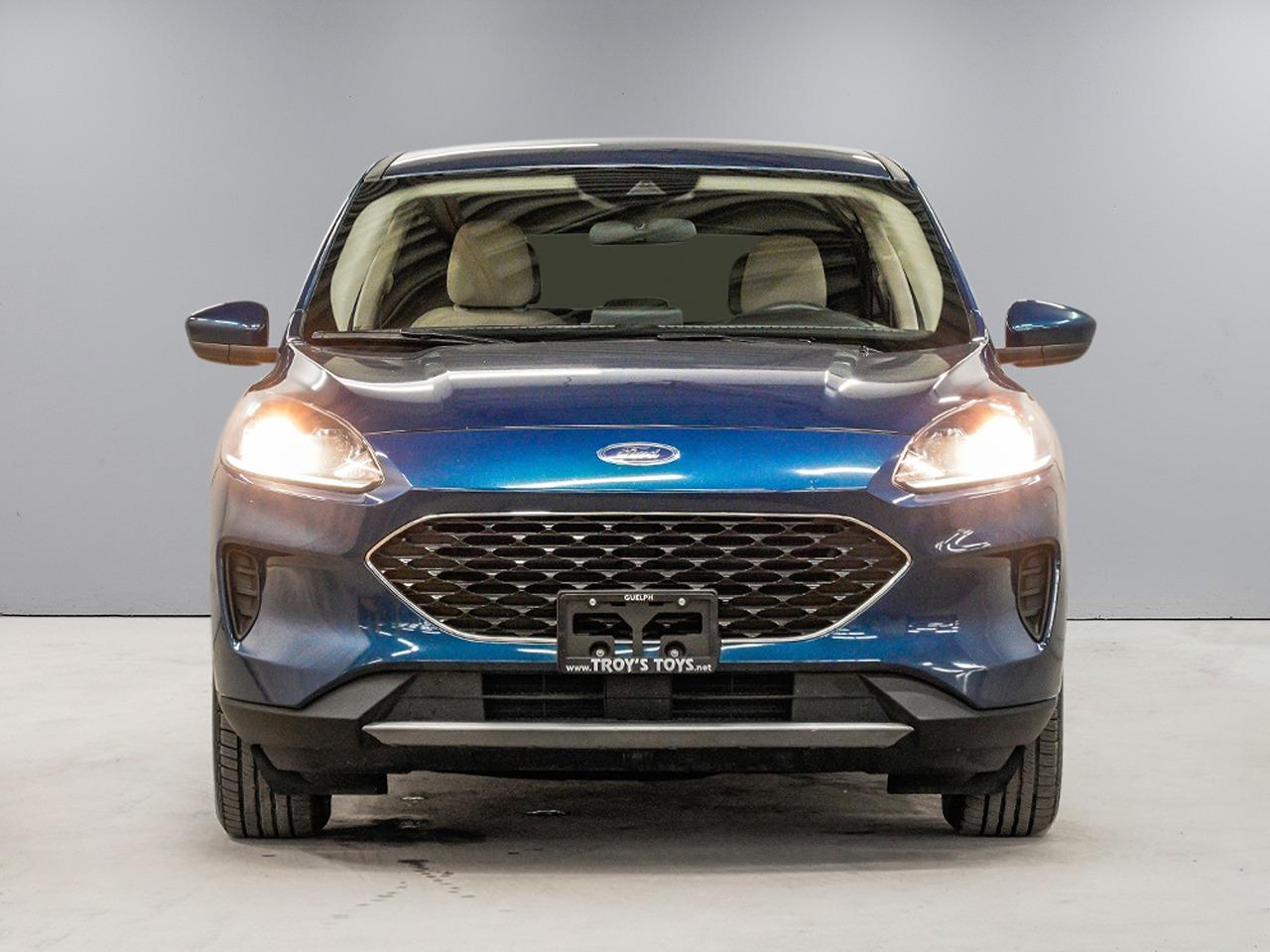 2020 Ford Escape SE | CLEAN CARFAX | LANE KEEPING ASSIST Photo3
