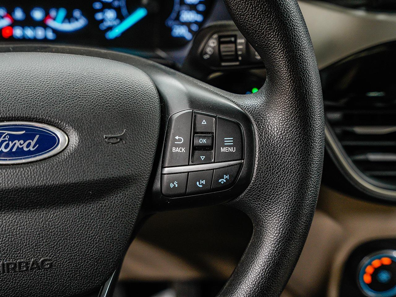 2020 Ford Escape SE | CLEAN CARFAX | LANE KEEPING ASSIST Photo