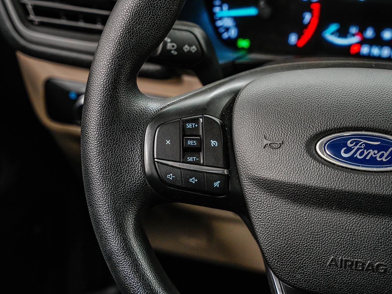 2020 Ford Escape SE | CLEAN CARFAX | LANE KEEPING ASSIST Photo