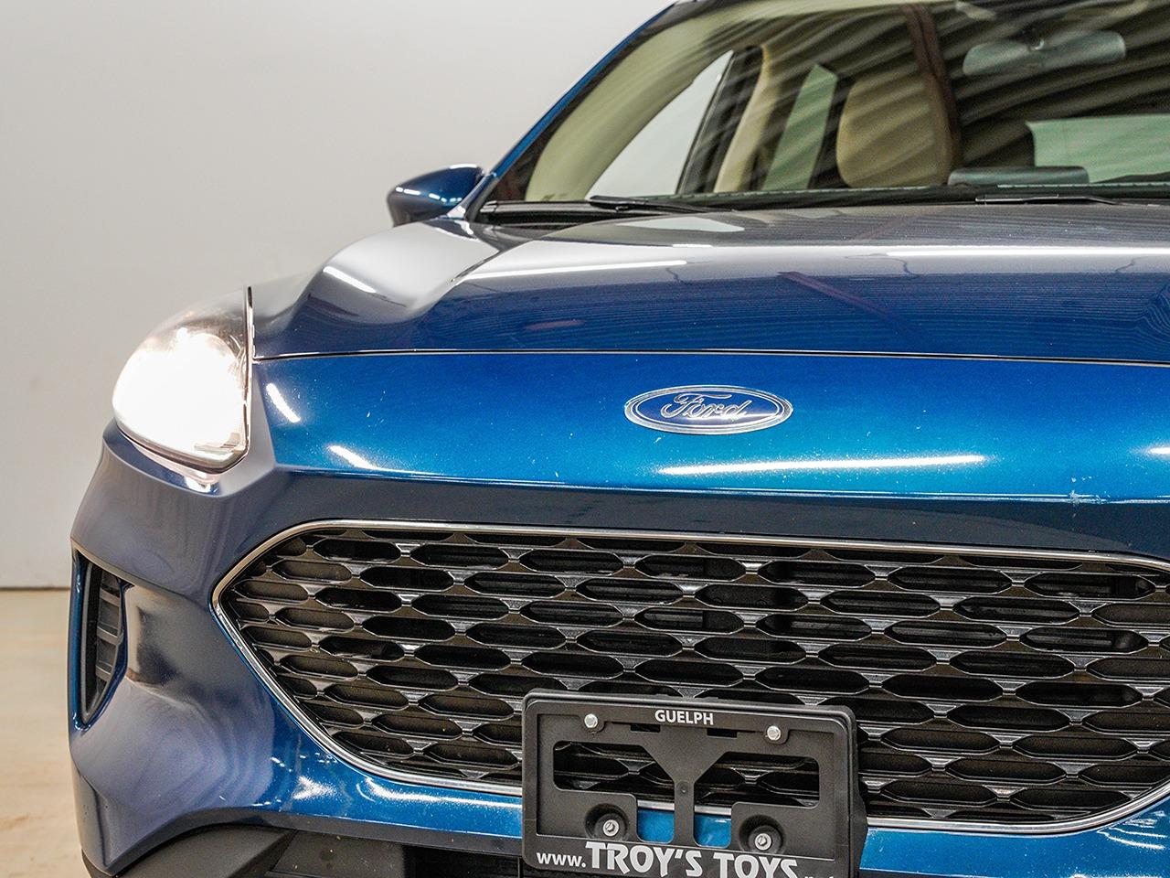 2020 Ford Escape SE | CLEAN CARFAX | LANE KEEPING ASSIST Photo39