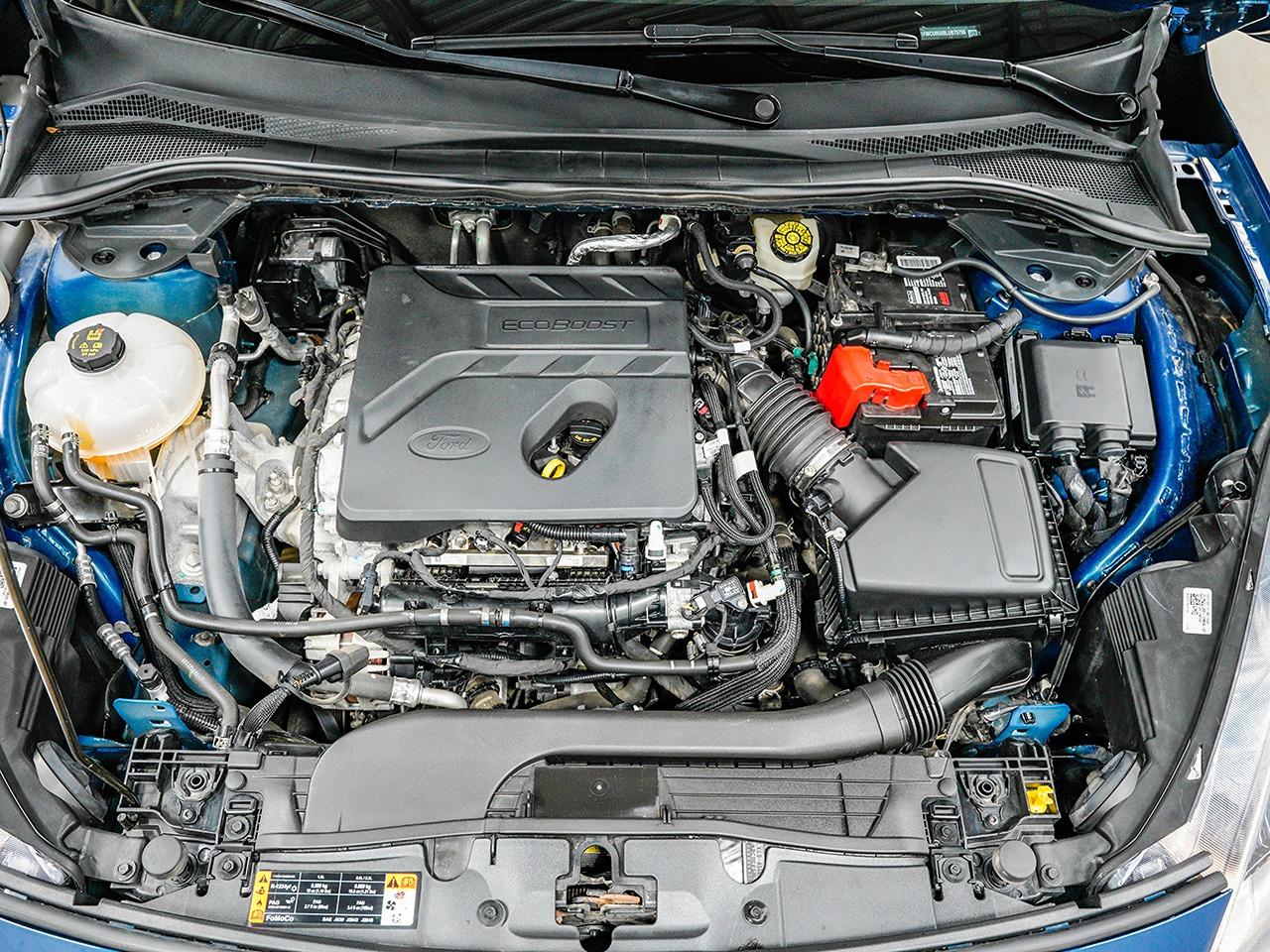 2020 Ford Escape SE | CLEAN CARFAX | LANE KEEPING ASSIST Photo4